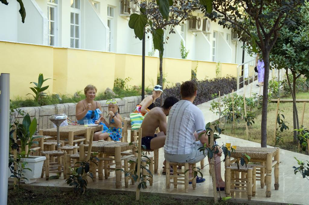 Club Hotel Sunbel เบลดิบี ภายนอก รูปภาพ
